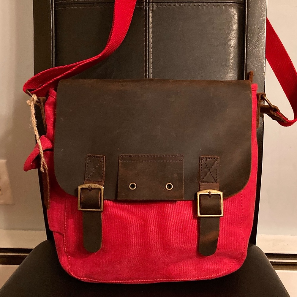 Crazy Lou Paris Hybrid Messenger Bag
